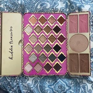 Limited edition Tarte Holiday Collection